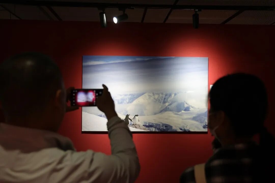 著名摄影师、极之美旅行家边缘影展在京举办(图3) 3.jpeg